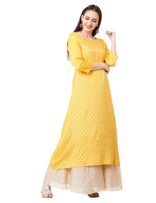 Imara Women Boat Neck Printed Kurta