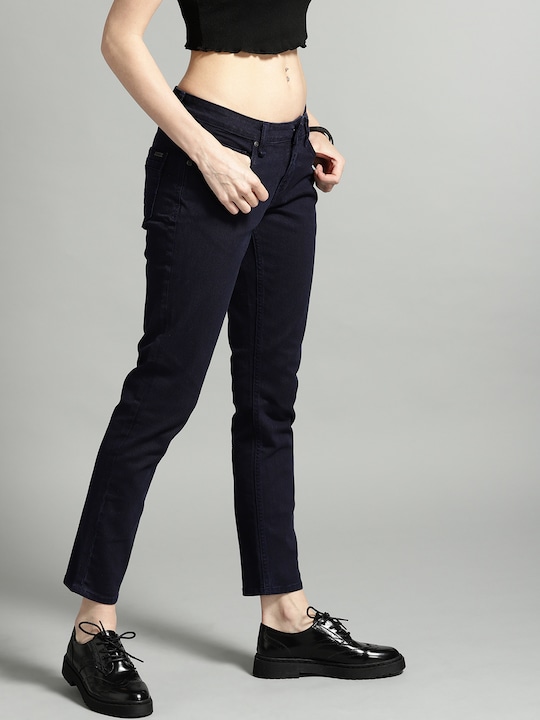 Roadster Wome Slim Fit Mid-Rise Clean Look Stretchable Jeans