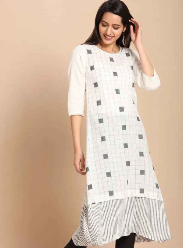 Imara Women Round Neck Printed Kurta