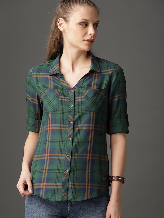 Roadster Women Slim Fit Checked Sustainable Casual Shirt