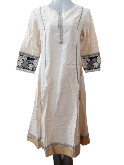 IMARA Women Kurta Set