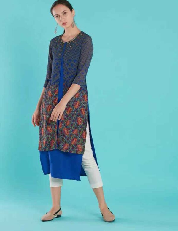 Imara Women Round Neck Printed Kurta