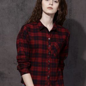 Roadster Women Relaxed Regular Fit Checked Casual Shirt