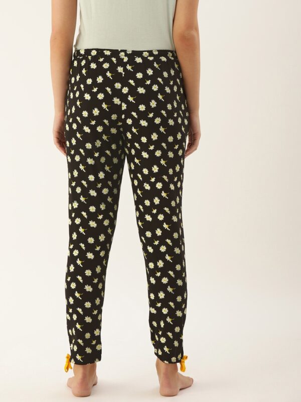 Dressberry  Women Floral Print Track Pants