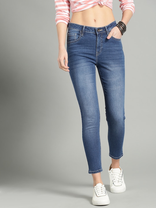 Roadster Women Skinny Fit Heavy Fade Stretchable Jeans