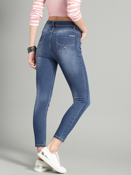 Roadster Women Skinny Fit Heavy Fade Stretchable Jeans