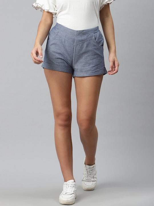 Roadster Women Solid Regular Fit Pure Cotton Chambray Shorts