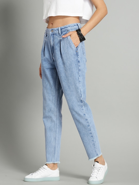 Roadster Women Fit Mid-Rise Cropped Jeans