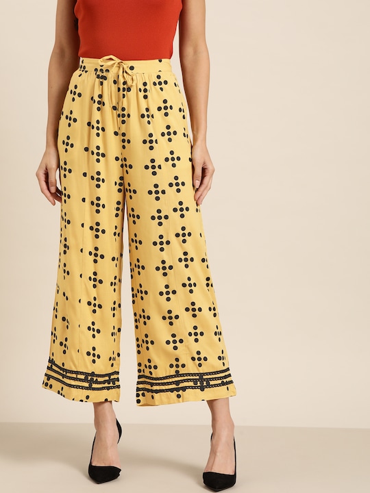 Sangria Women Geometric Printed Palazzos