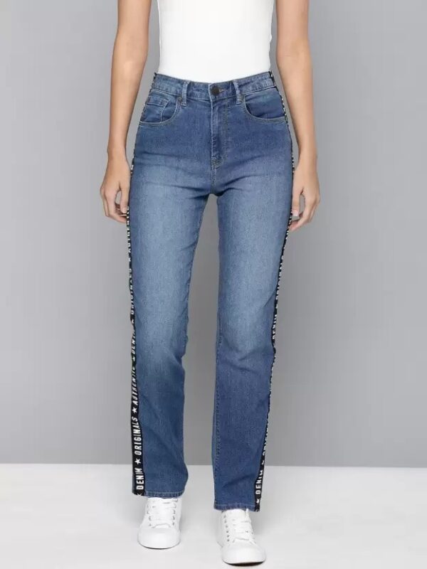 HERE&NOW  Women Regular Mid Rise Jeans