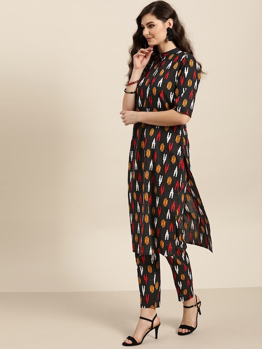 Sangria Women Pure Cotton Geometric Printed Kurta with Trousers