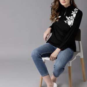 HERE&NOW Power Of Flower Embroidered Top