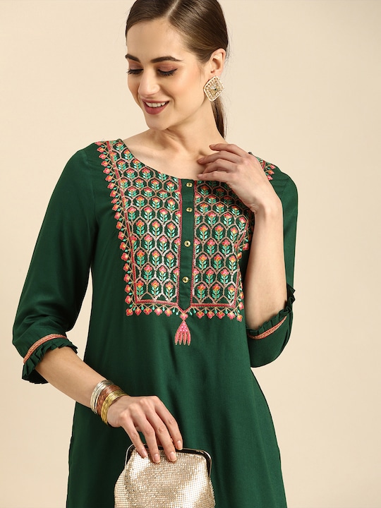 Anouk Women Ethnic Motifs Yoke Design Thread Work Kurta