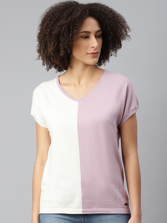 Roadster Colourblocked Extended Sleeves Top