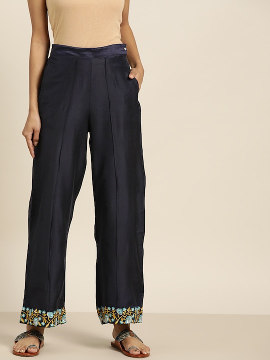 Sangria Women Solid Straight Palazzos