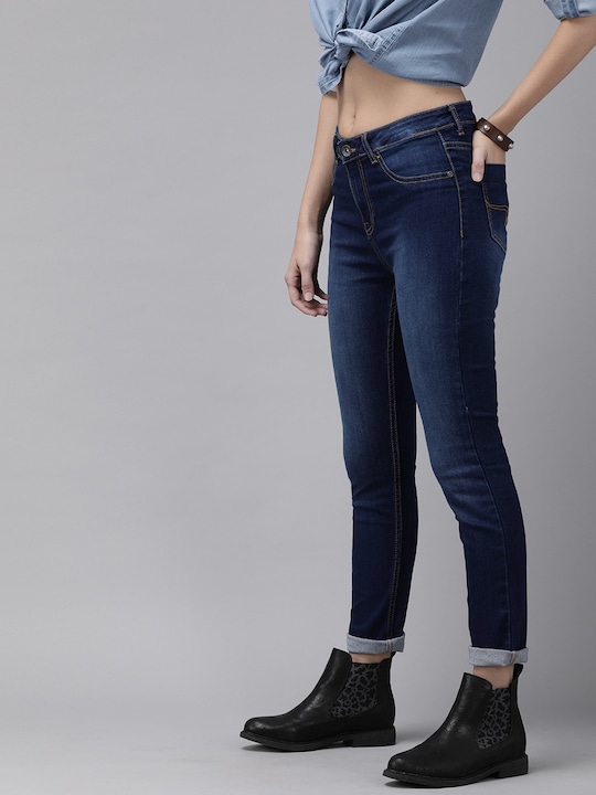 Roadster Women Super Skinny Fit Stretchable Cropped Jeans