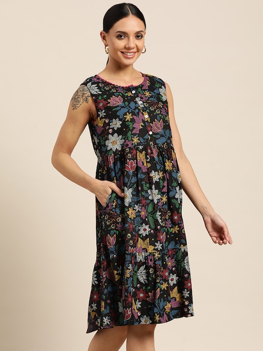 Sangria Black Floral Print A-Line Dress