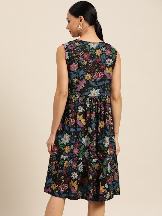 Sangria Black Floral Print A-Line Dress