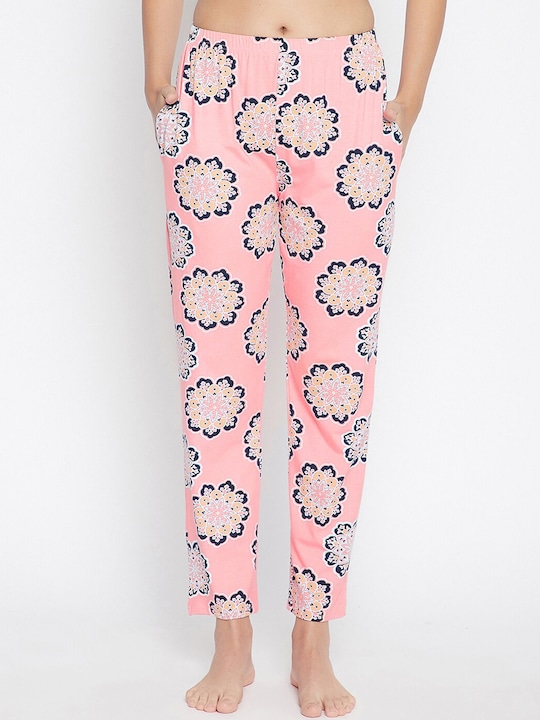 Clovia Women Printed Cotton Lounge Pants