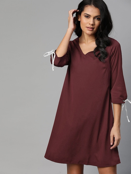 Harvard Maroon Solid Puff Sleeves A-Line Dress