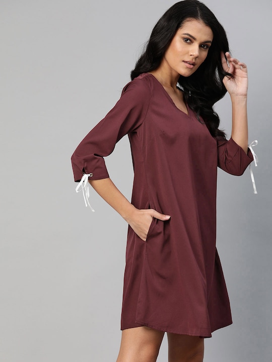 Harvard Maroon Solid Puff Sleeves A-Line Dress