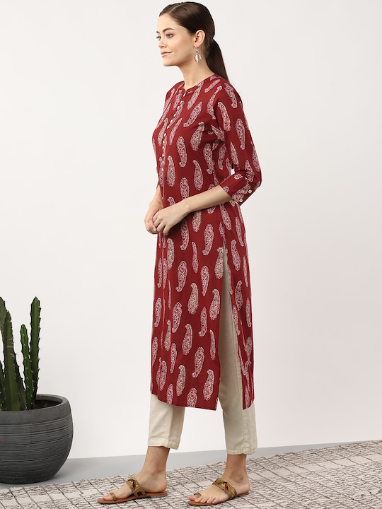 Sangria Women Paisley Print Straight Kurta