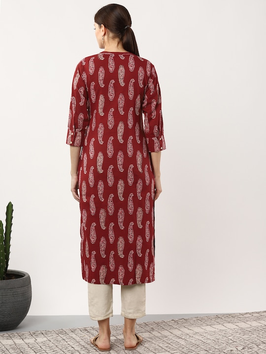 Sangria Women Paisley Print Straight Kurta