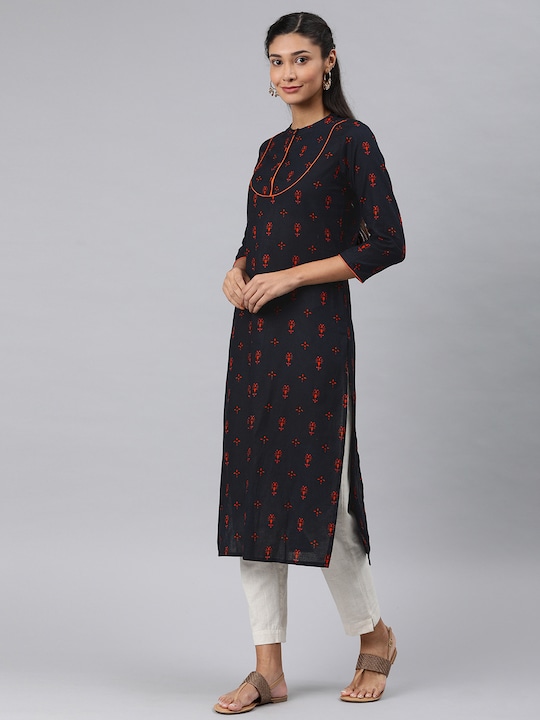 AHIKA Women Printed Straight Kurta