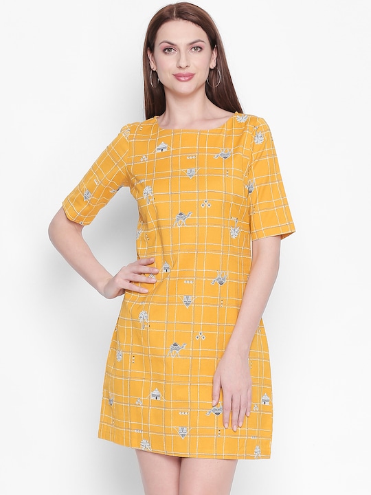 AKKRITI BY PANTALOONS Women Checked Fit and Flare Dress