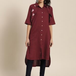 Sangria Women Solid Embroidered Detailed High-Low Straight Kurta