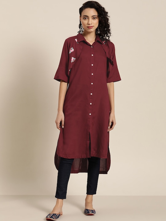 Sangria Women Solid Embroidered Detailed High-Low Straight Kurta