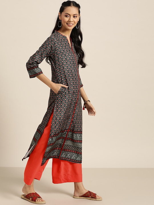 Sangria Women Ethnic Motifs Printed Kurta with Solid Palazzos