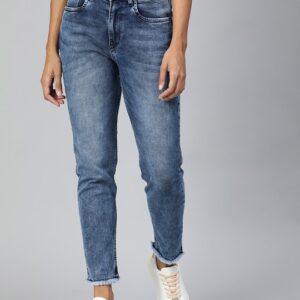 Mast & Harbour Women Boyfriend Fit Mid-Rise Stretchable Frayed Hem Jeans