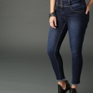 Roadster Women Skinny Fit High-Rise Clean Look Stretchable Cropped Jeans