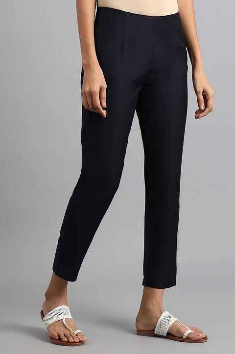 W Women Solid Slim Pant