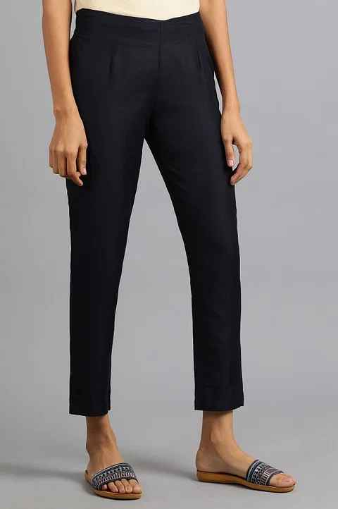 W Women Solid Slim Pant