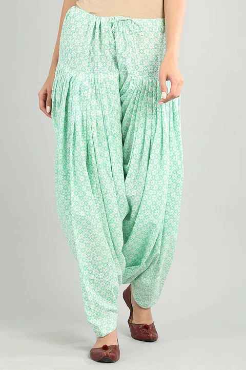 Aurelia Women Printed Patiala Pants