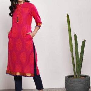 Sangria Women Printed Straight Kurta