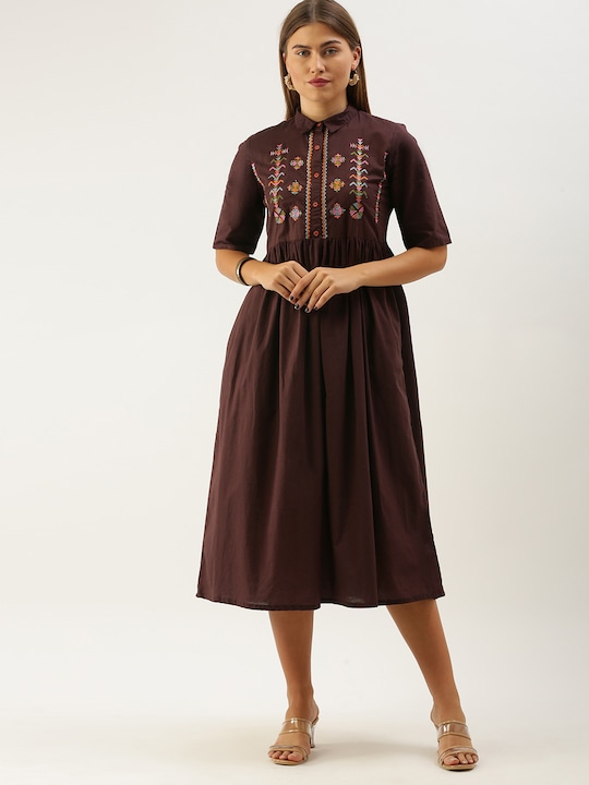 Sangria Ethnic Motifs Embroidered A-Line Midi Dress