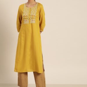 all about you Women Yoke Embroidered Straight Kurta