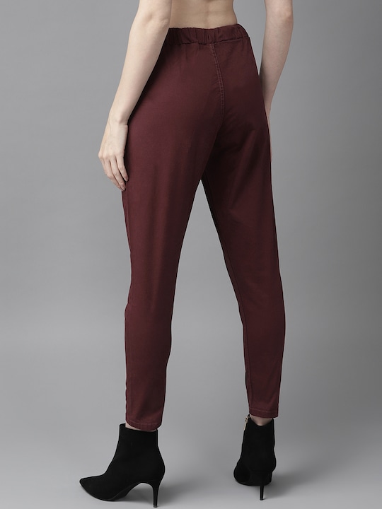 Roadster Women Regular Fit Solid Cropped Trousers