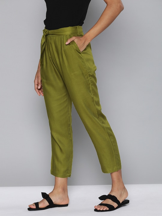 HERE&NOW Women Regular Fit Solid Cropped Parallel Trousers