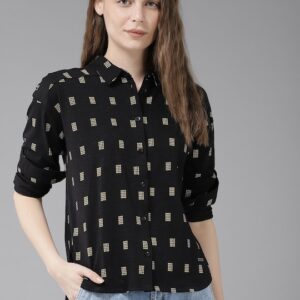 Roadster Women Regular Fit Printed Casual Shirt