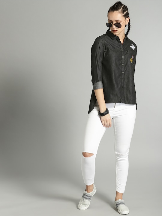 Roadster Women Regular Fit Solid Casual Shirt