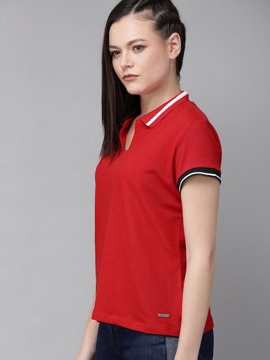 Roadster Women Solid Polo Collar T-shirt