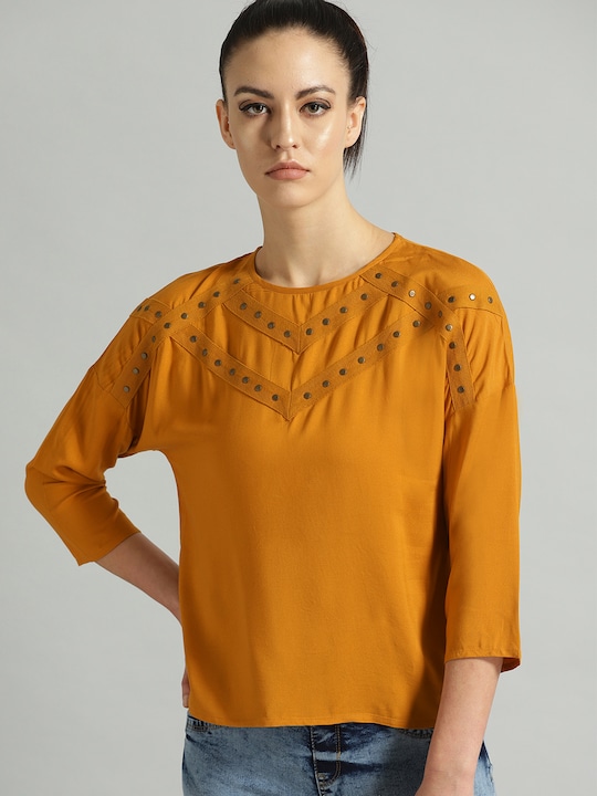 Roadster Women Solid Top