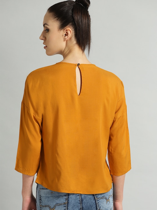 Roadster Women Solid Top