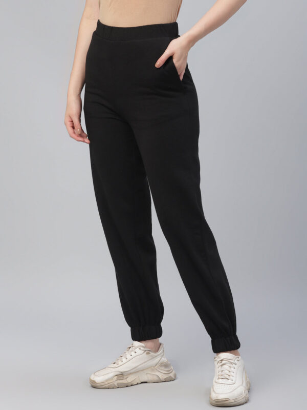 Athena Women Solid Straight-Fit Joggers