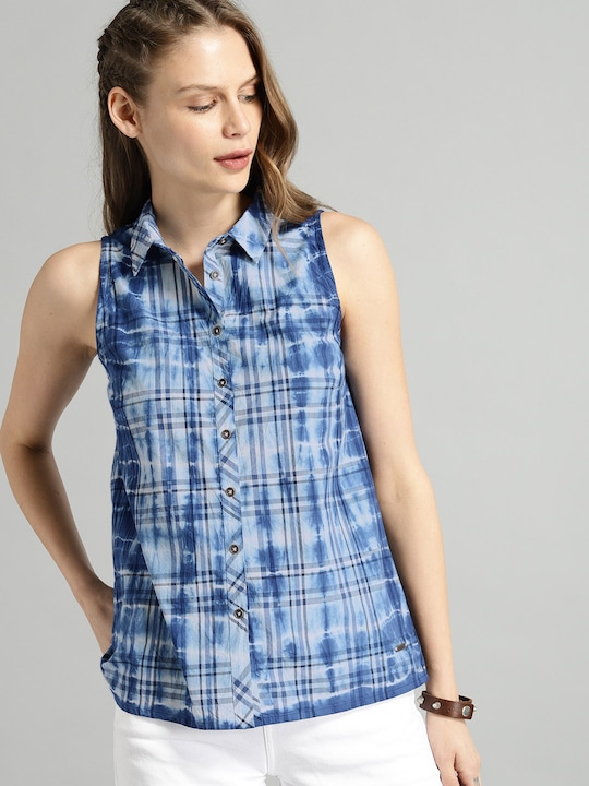 Roadster Women Regular Fit Checked Casual Shirt