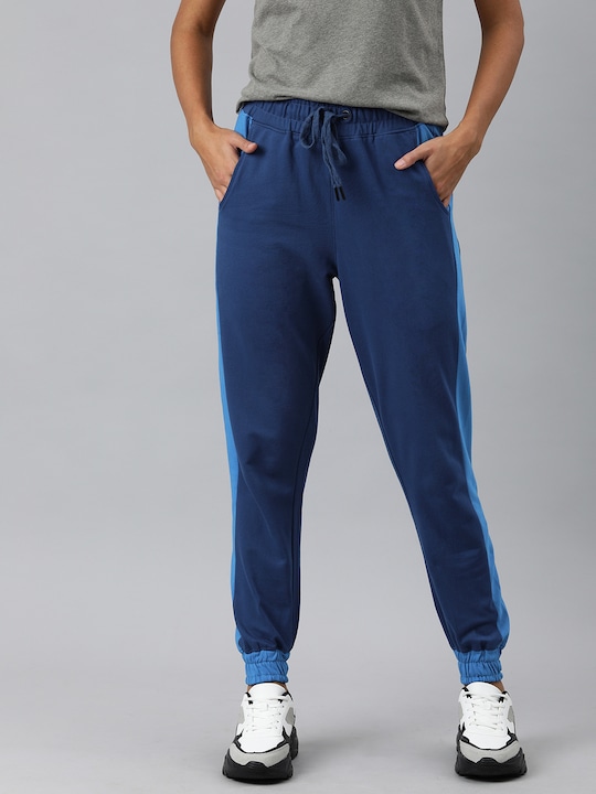 Harvard Women Solid Straight Fit Joggers